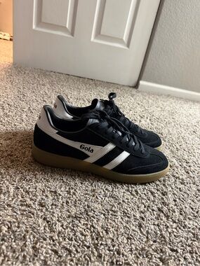 Gola Men's Black & White Suede Sneakers with Gum Sole